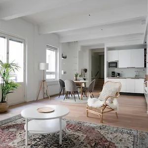 アパート 2ndhomes Loft With & Balcony By The White Church