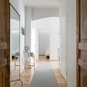 2ndhomes & Spacious 85m2 In Yrjoenkatu Helsinki